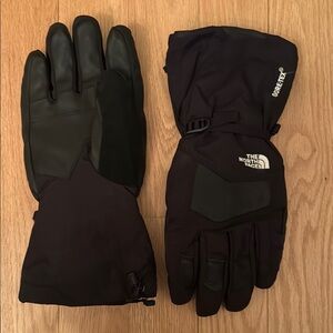 The North Face Black Gore-Tex Gloves